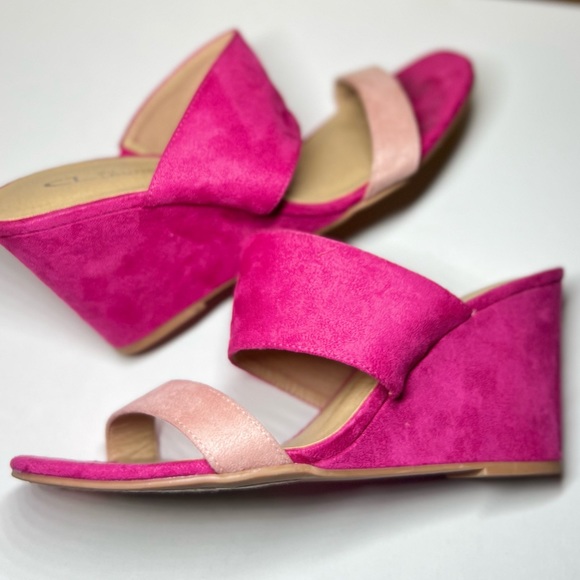 Pink suede sandal wedge with double strap - Picture 8 of 11